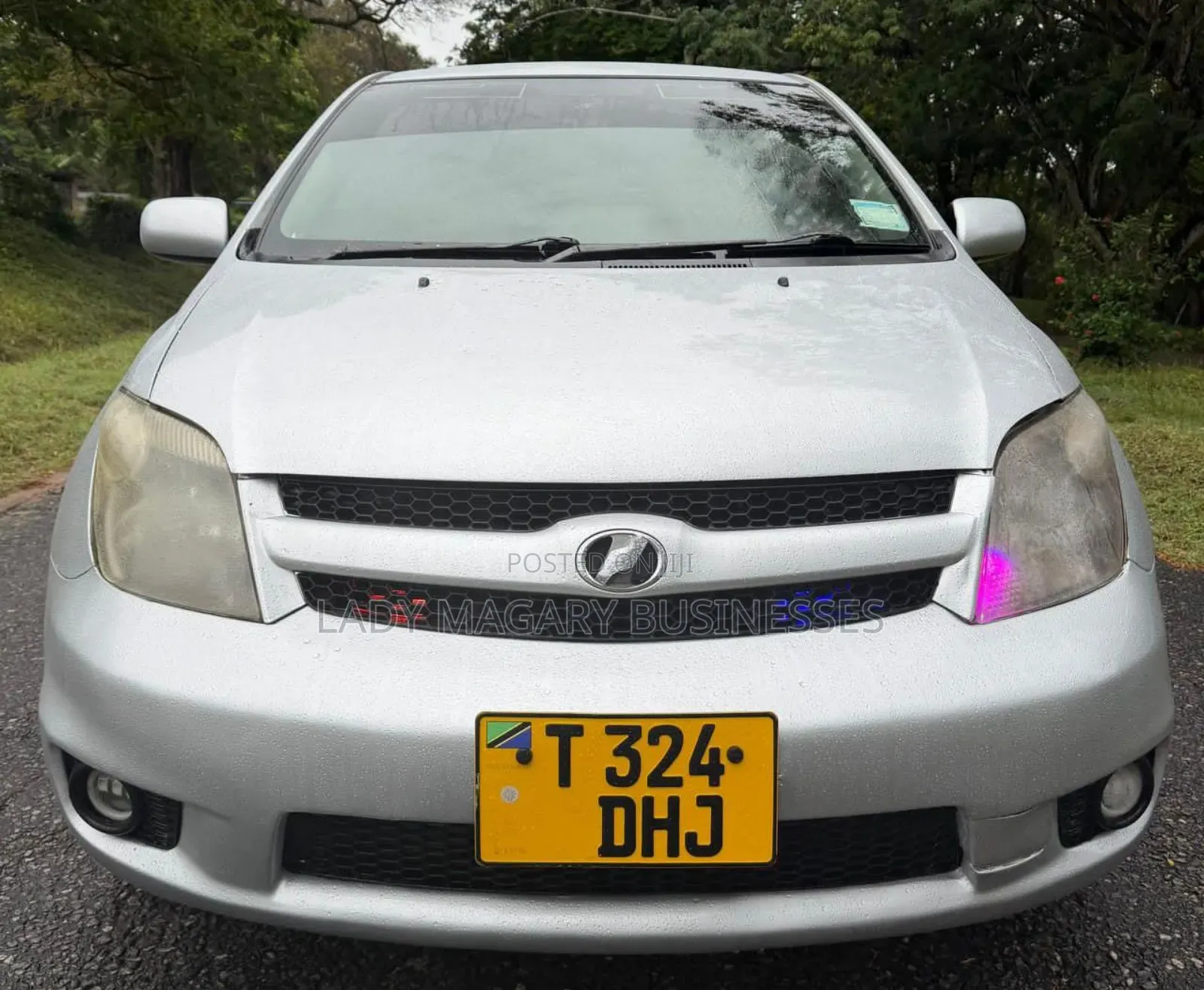 Toyota IST 2006 Silver