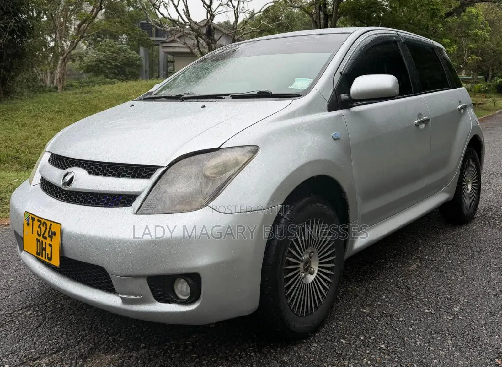 Toyota IST 2006 Silver
