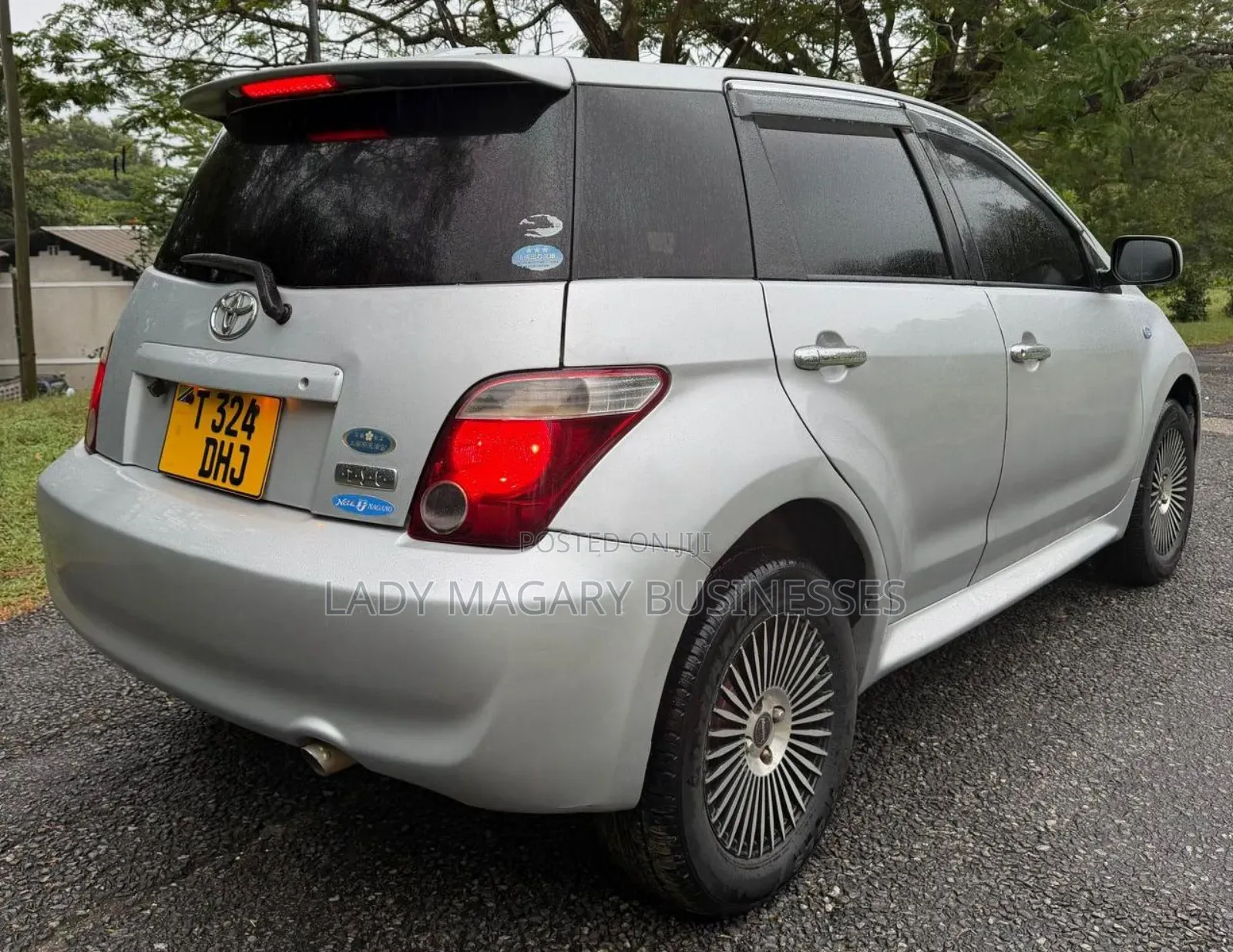 Toyota IST 2006 Silver