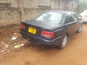 Toyota Carina 2001 Black