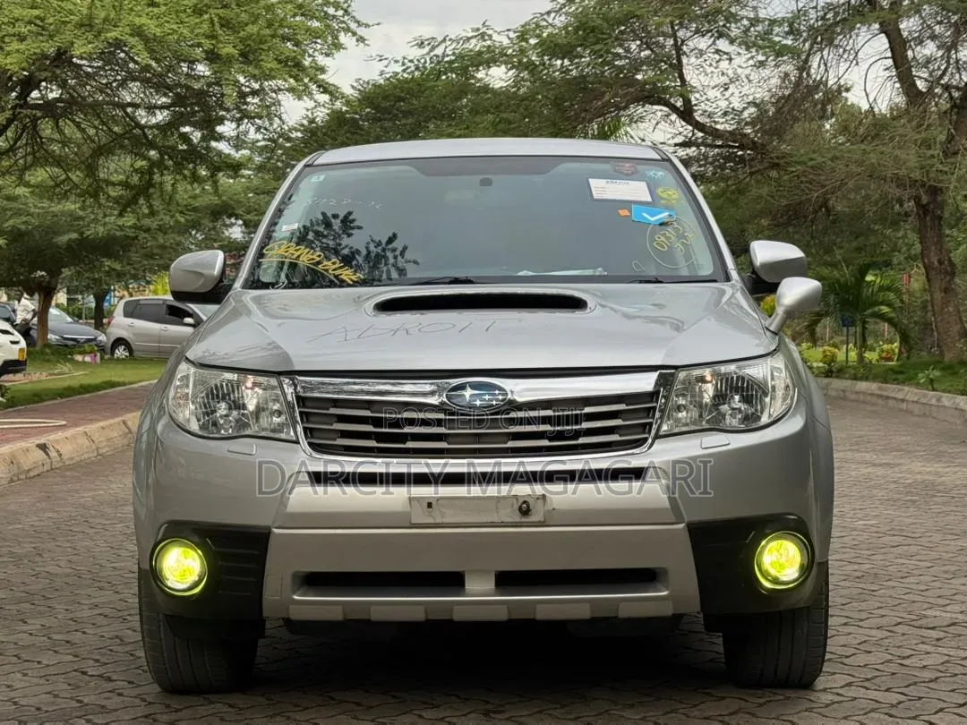 Subaru Forester 2009 Silver