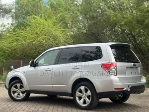 Subaru Forester 2009 Silver