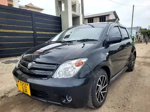 Toyota IST 2006 Black