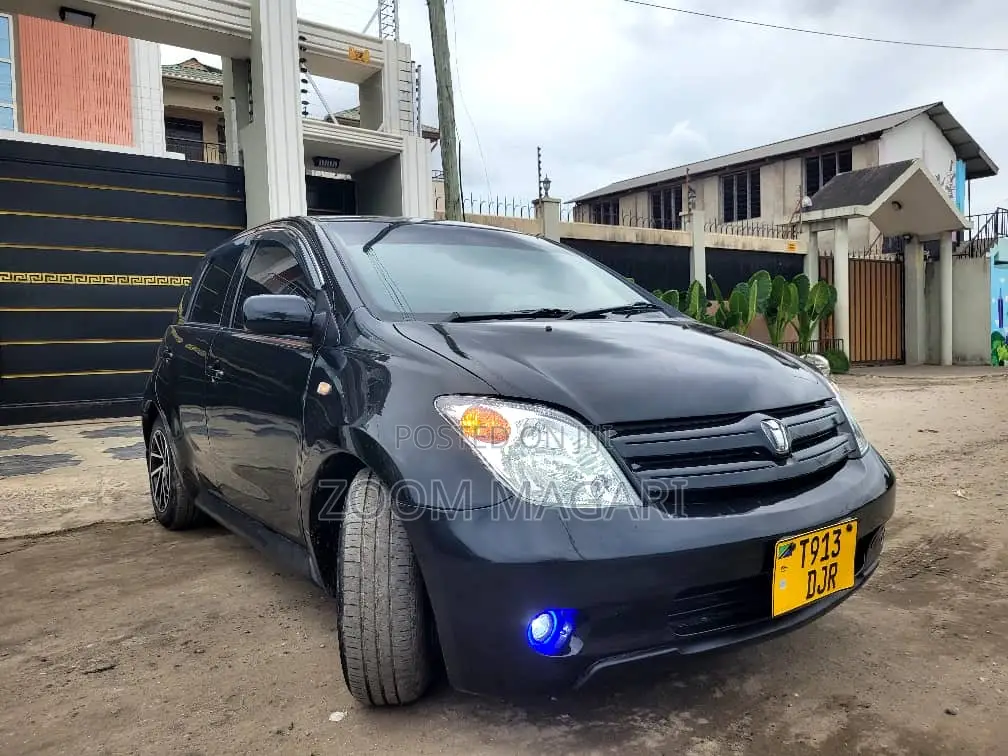 Toyota IST 2006 Black