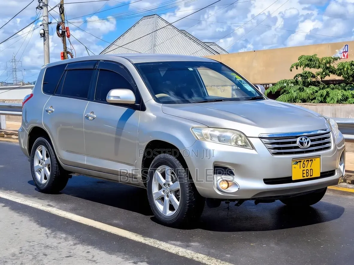 Toyota Vanguard 2008 Ivory