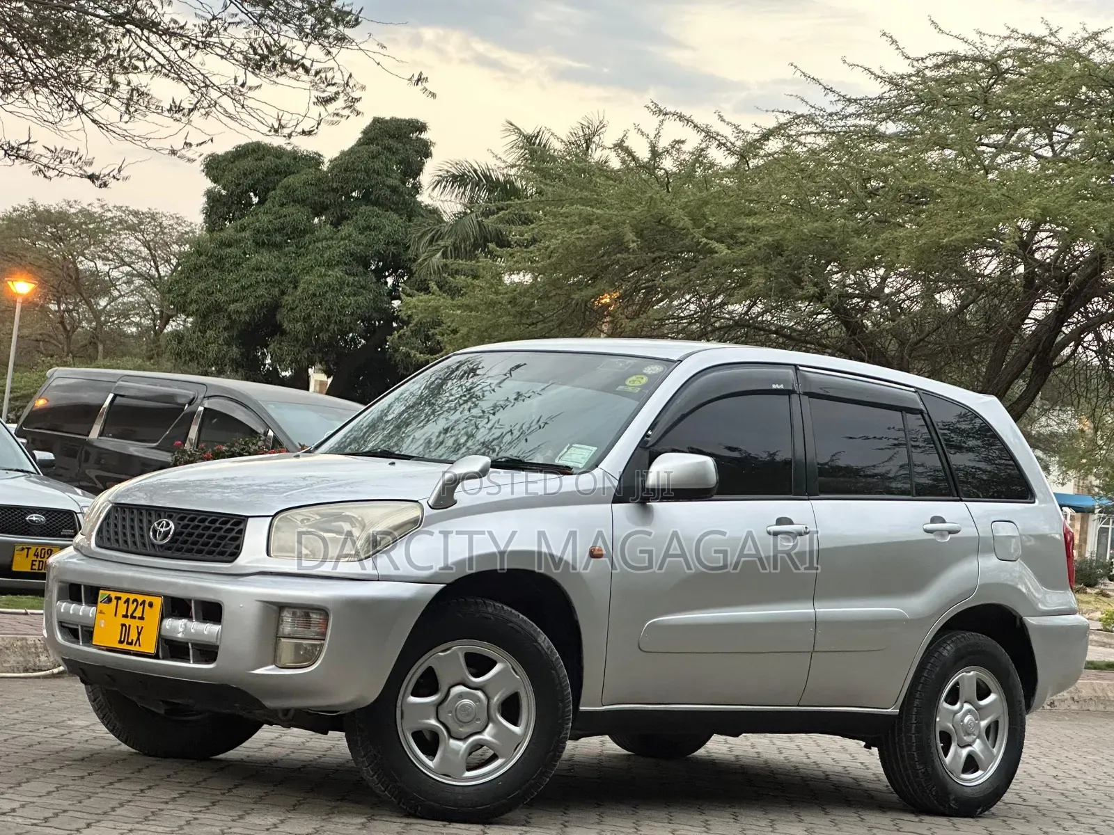 Toyota RAV4 2004 Silver