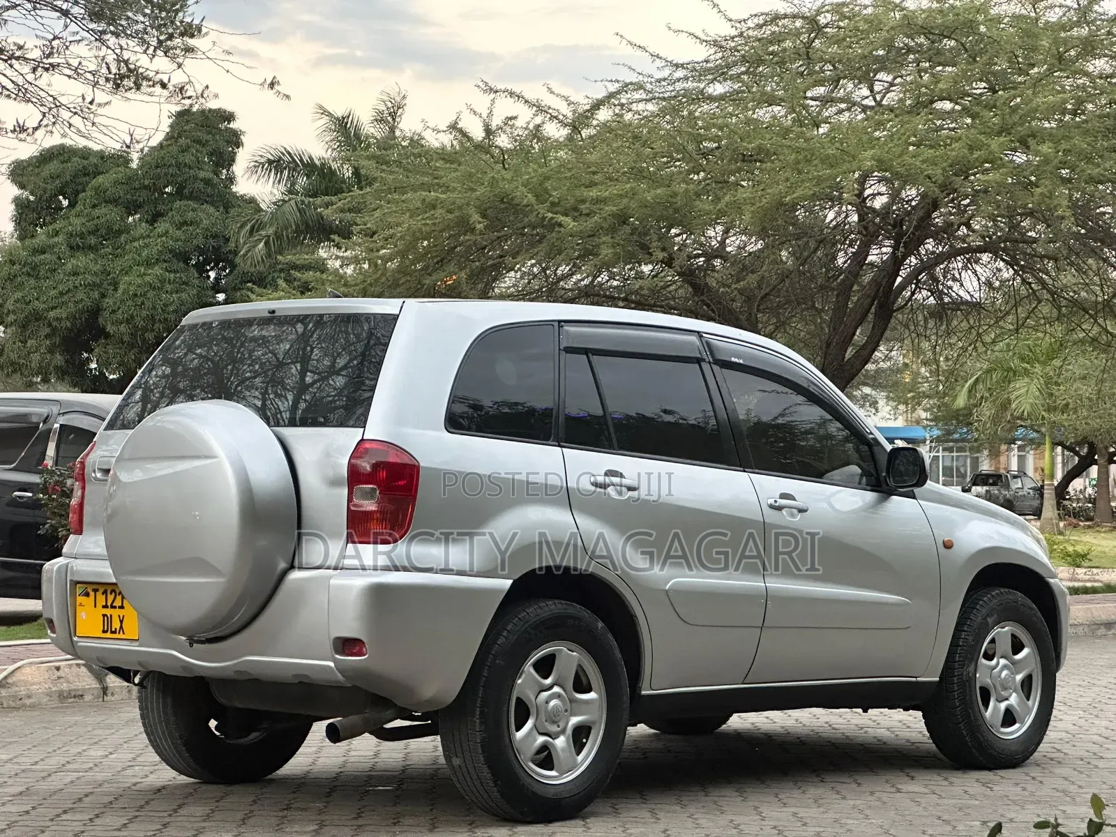 Toyota RAV4 2004 Silver