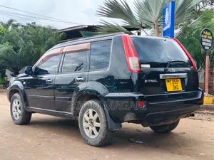 Nissan X-Trail 2005 Black