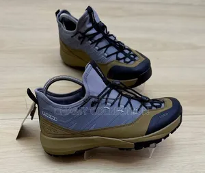 Viatu Original Vya Kiume /Sneaker
