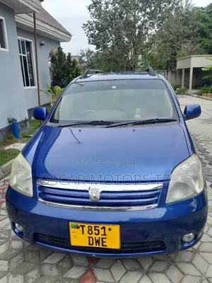 Toyota Raum 2007 Blue
