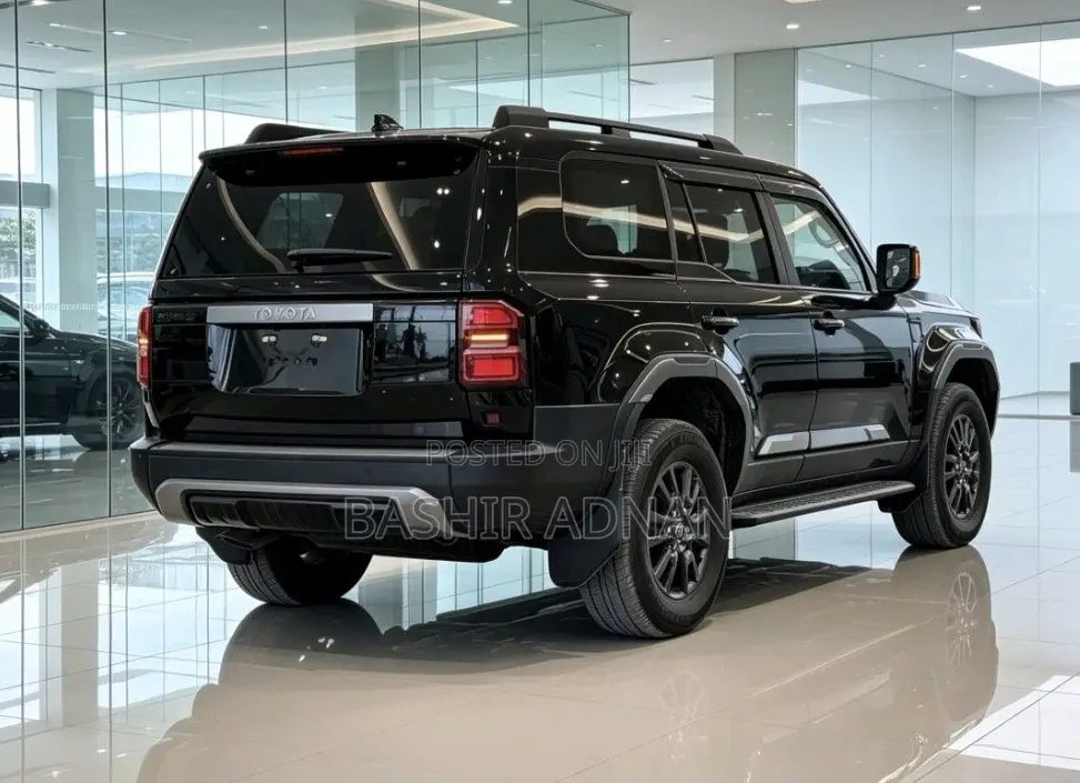 New Toyota Land Cruiser LC250 2025 Black