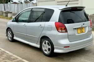 Toyota Corolla Spacio 2004 Silver