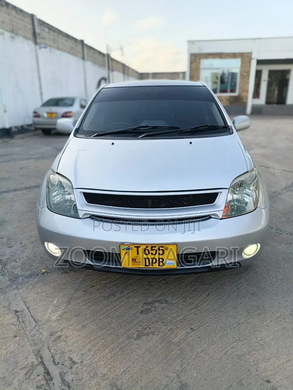 Toyota IST 2006 Silver
