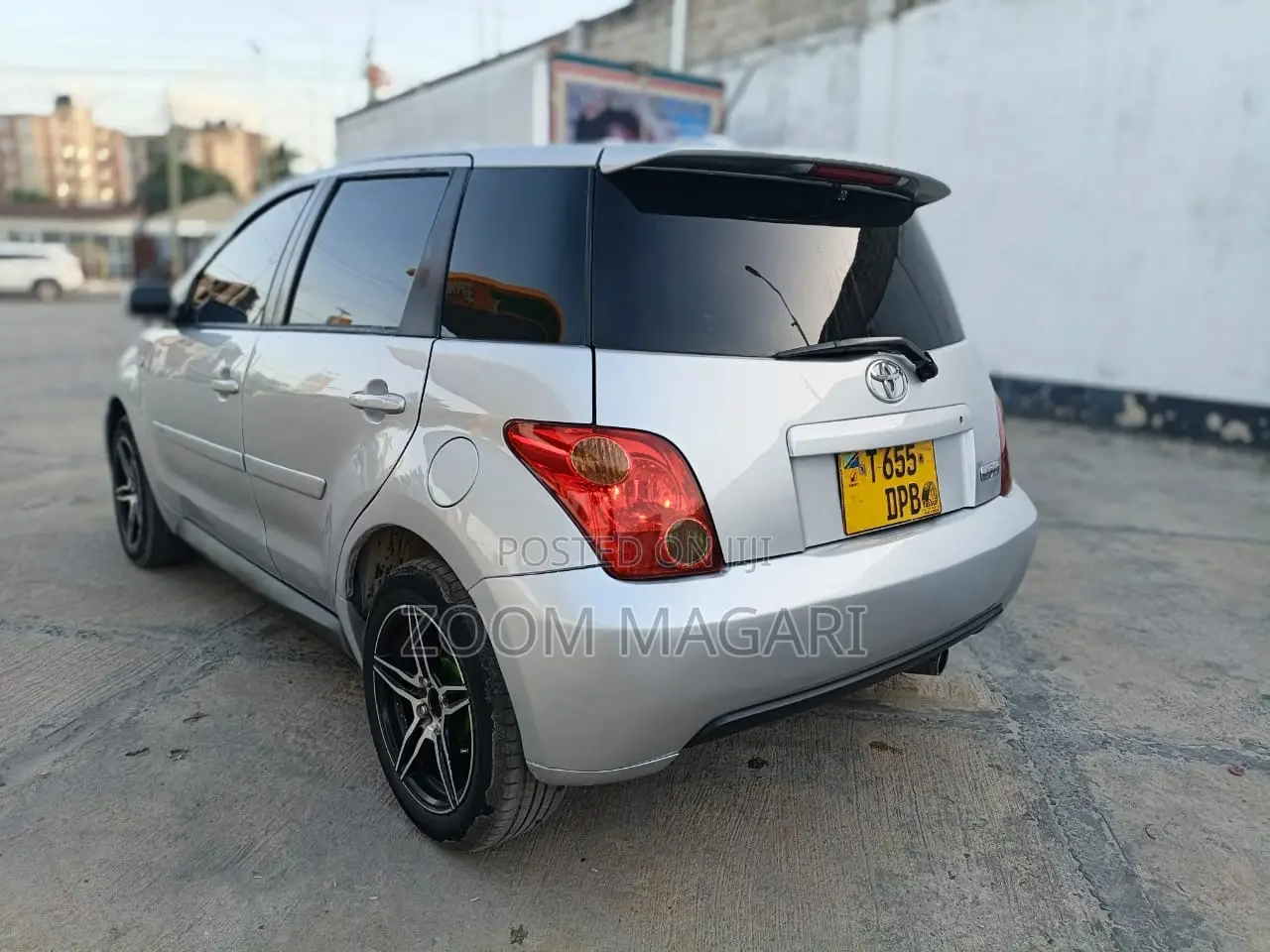 Toyota IST 2006 Silver