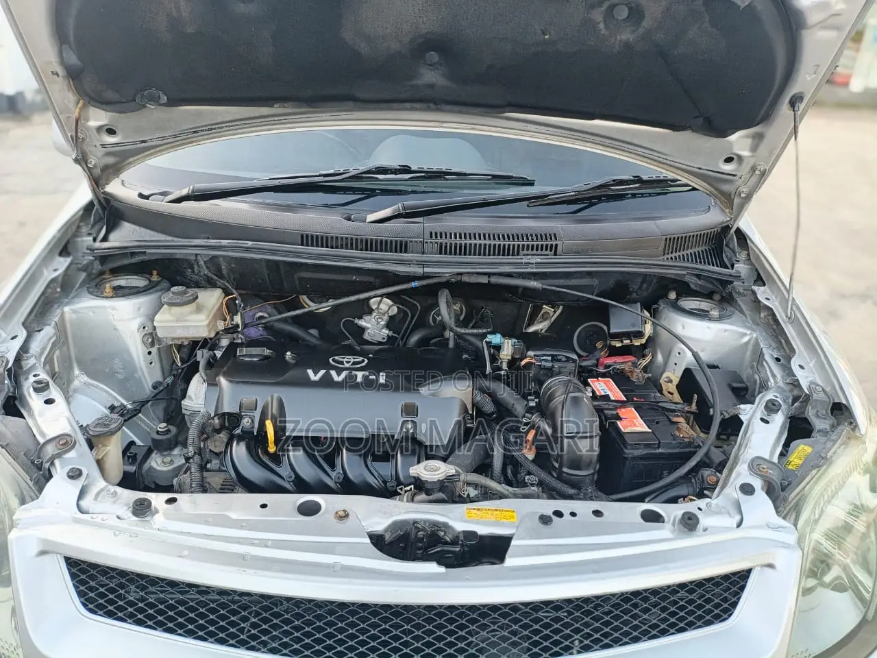 Toyota IST 2006 Silver