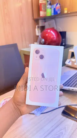 New Apple iPhone 13 128 GB Pink