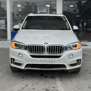 BMW X5 xDrive35d 4dr SUV AWD (3.0L 6cyl Turbodiesel 8A) 2015 White