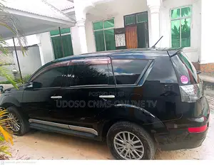Mitsubishi Outlander Sport ES 2011 Black