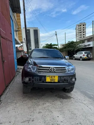 Toyota Fortuner 2008 Black