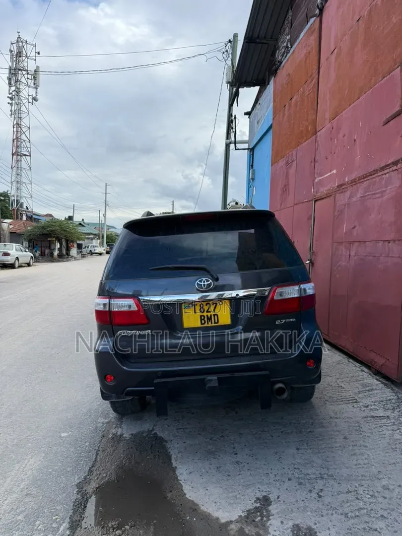 Toyota Fortuner 2008 Black