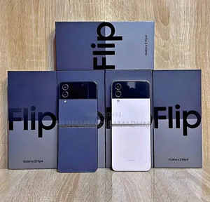 New Samsung Galaxy Z Flip4 256 GB Black
