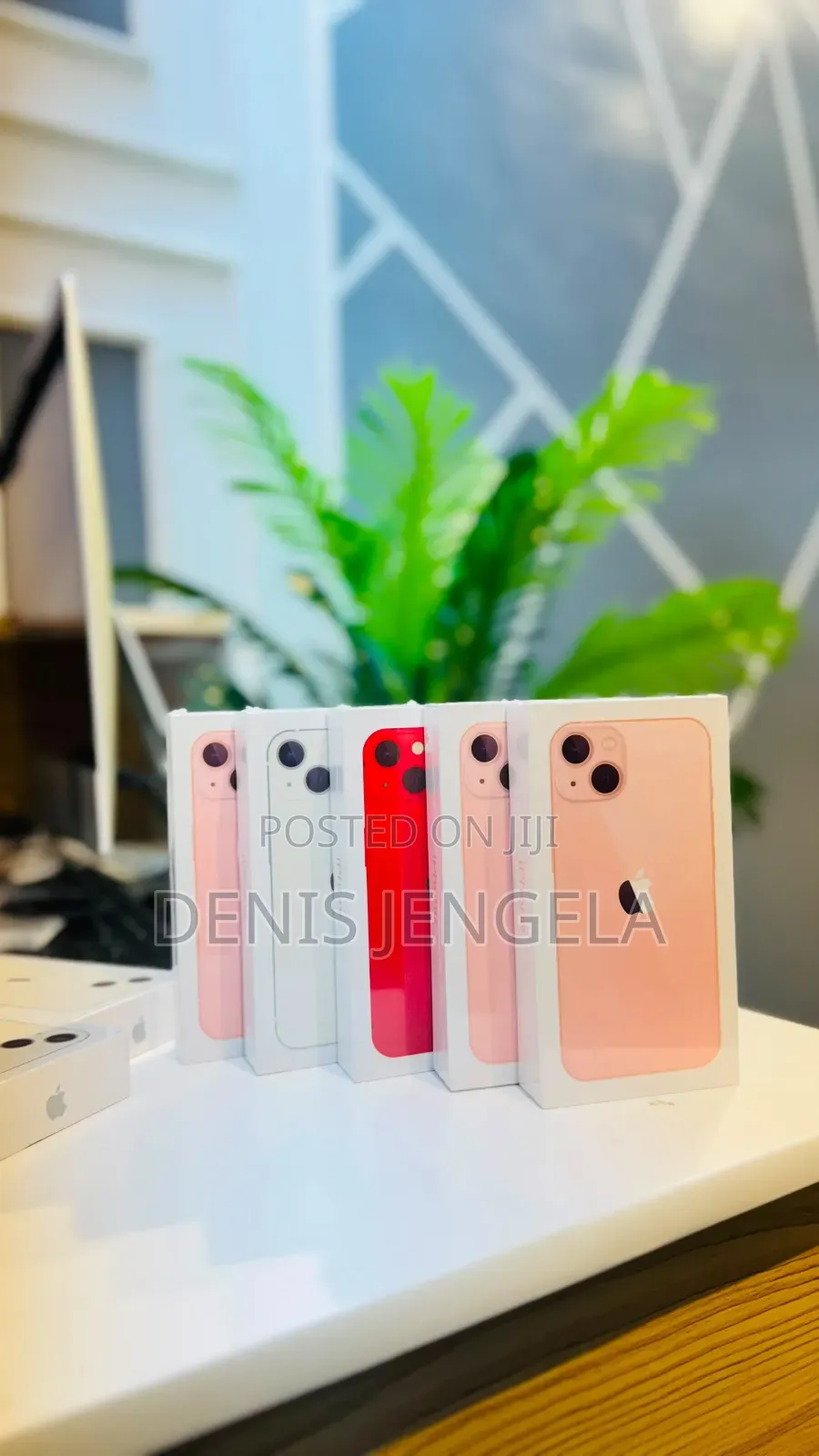 New Apple iPhone 13 128 GB White