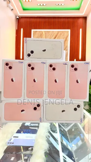New Apple iPhone 13 128 GB White