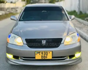 Toyota Mark II 2002 Gray