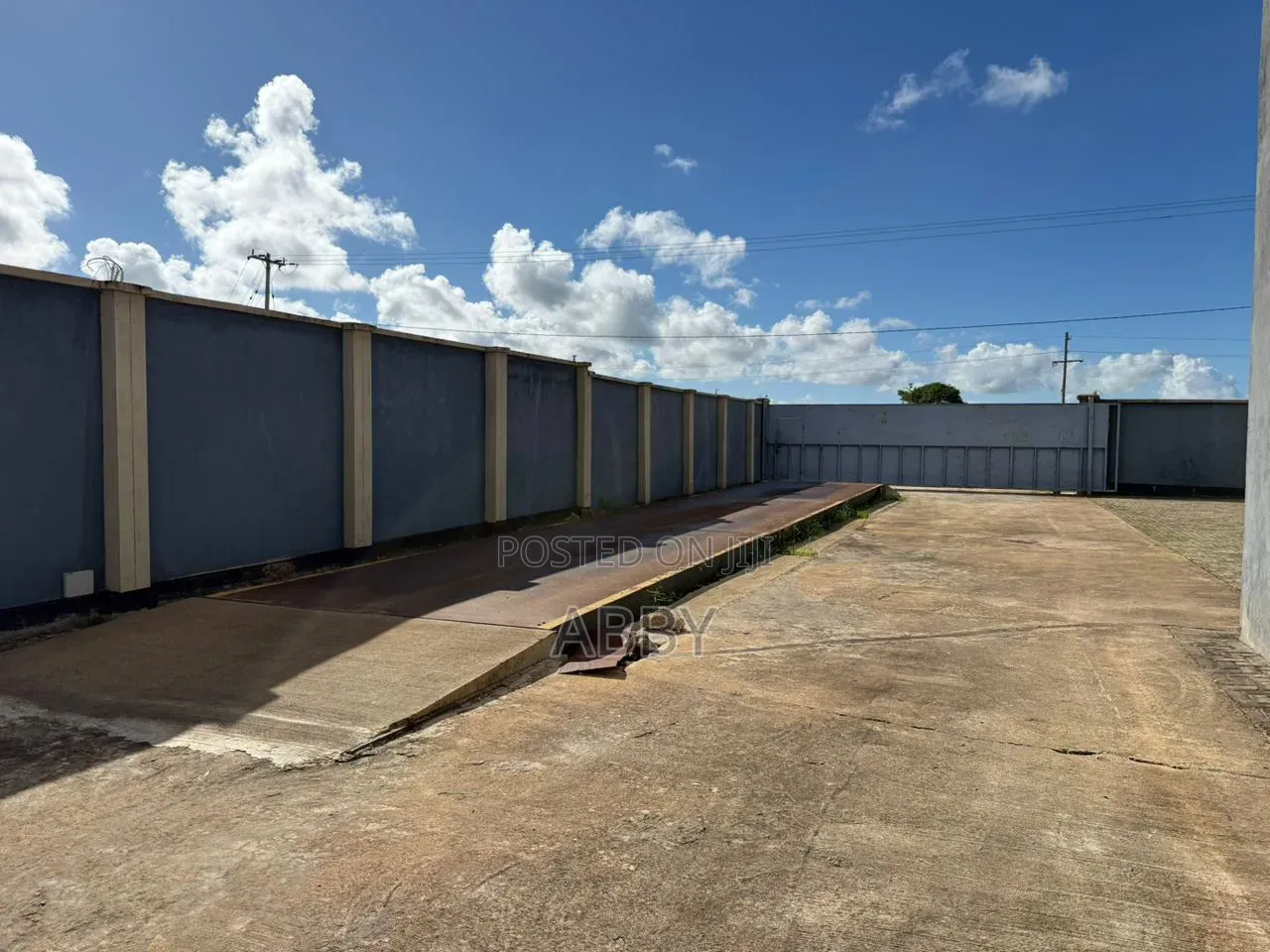 A Warehouse and Yard for Sale