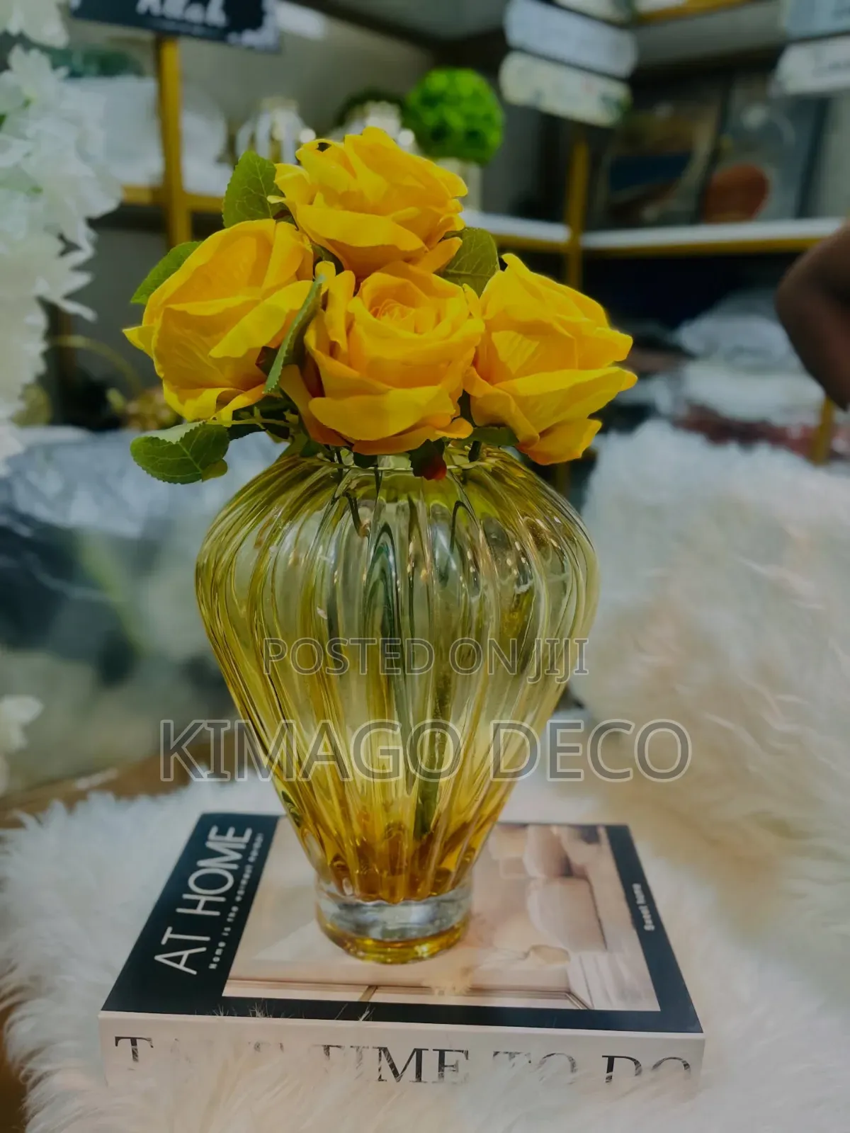Artificial Flowers Za Kifahari Yenye Vase Delivery Tunafanya