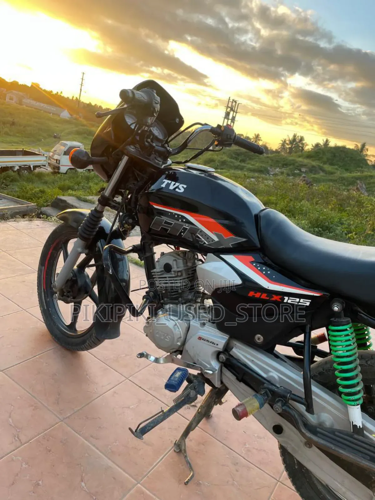 TVS Metro Plus 2025 Black