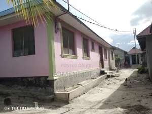 9bdrm House in Tanzania Daresalaam., Ilala for sale