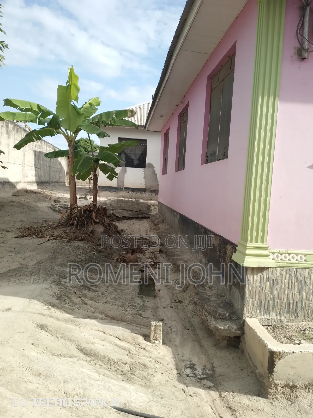 9bdrm House in Tanzania Daresalaam., Ilala for sale