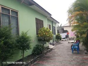 8bdrm Apartment in Tanzania Daresalaam., Ilala for sale