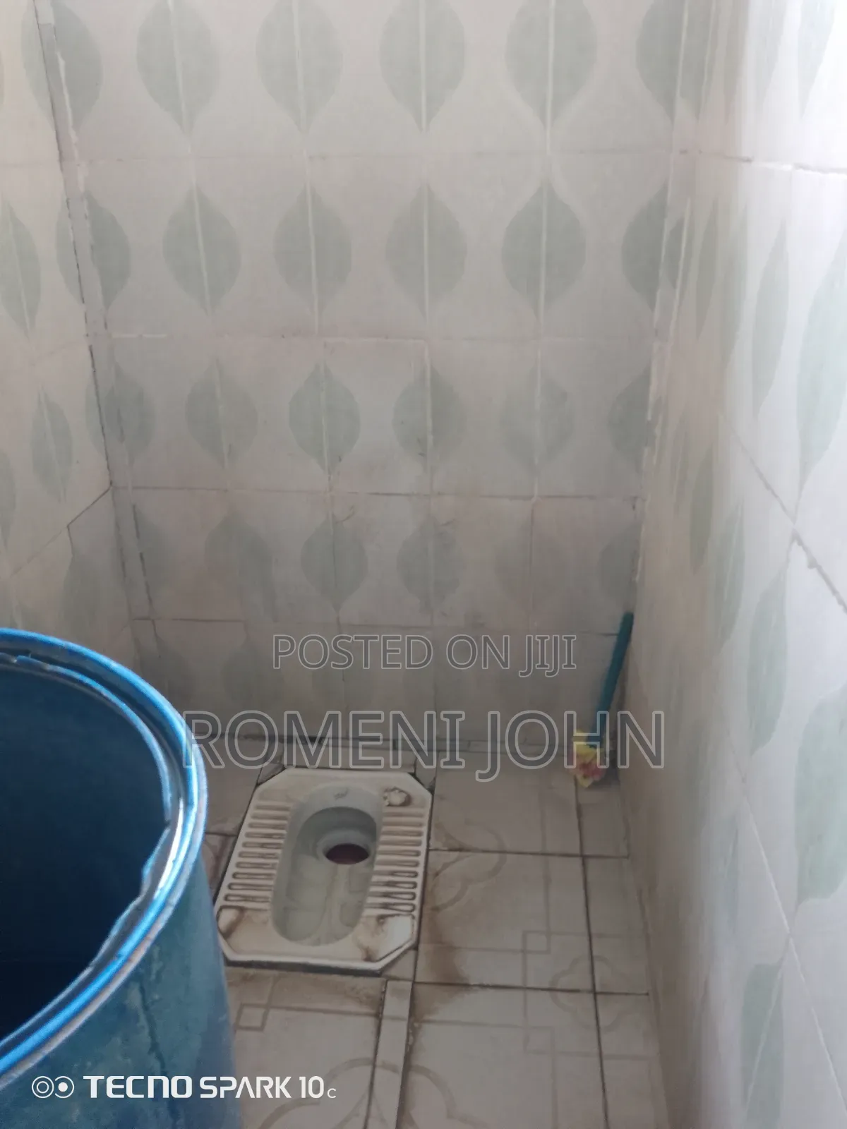 8bdrm Apartment in Tanzania Daresalaam., Ilala for sale