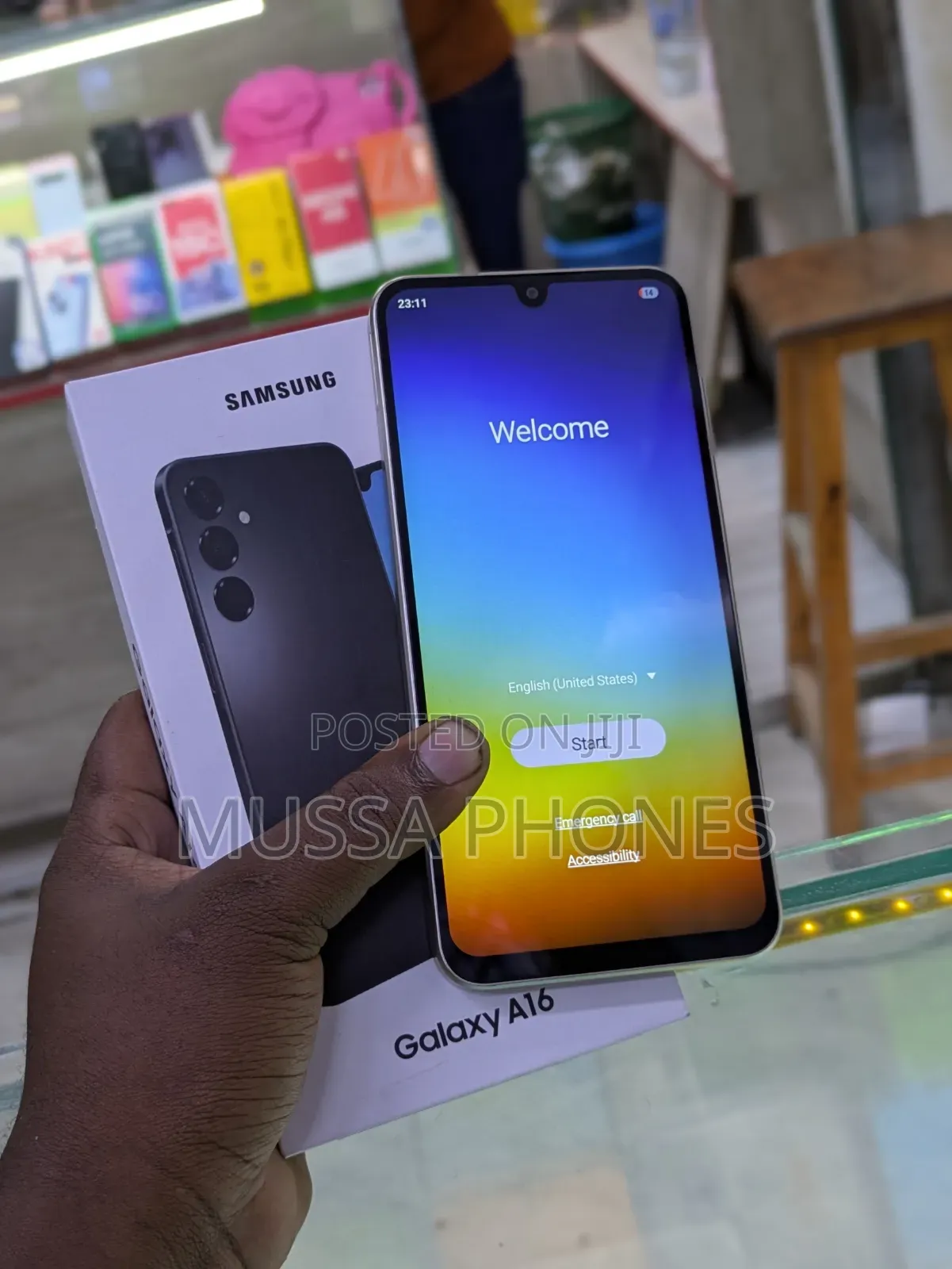 New Samsung Galaxy A16 5G 256 GB Gold