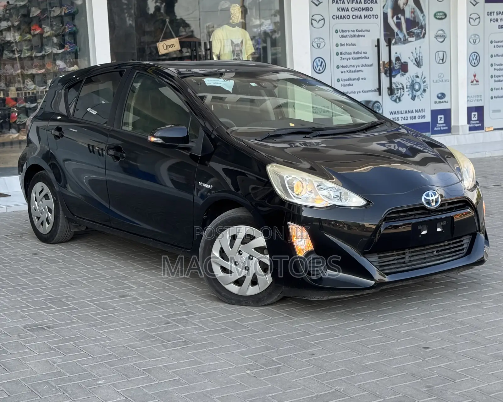 Toyota Aqua 2015 Black