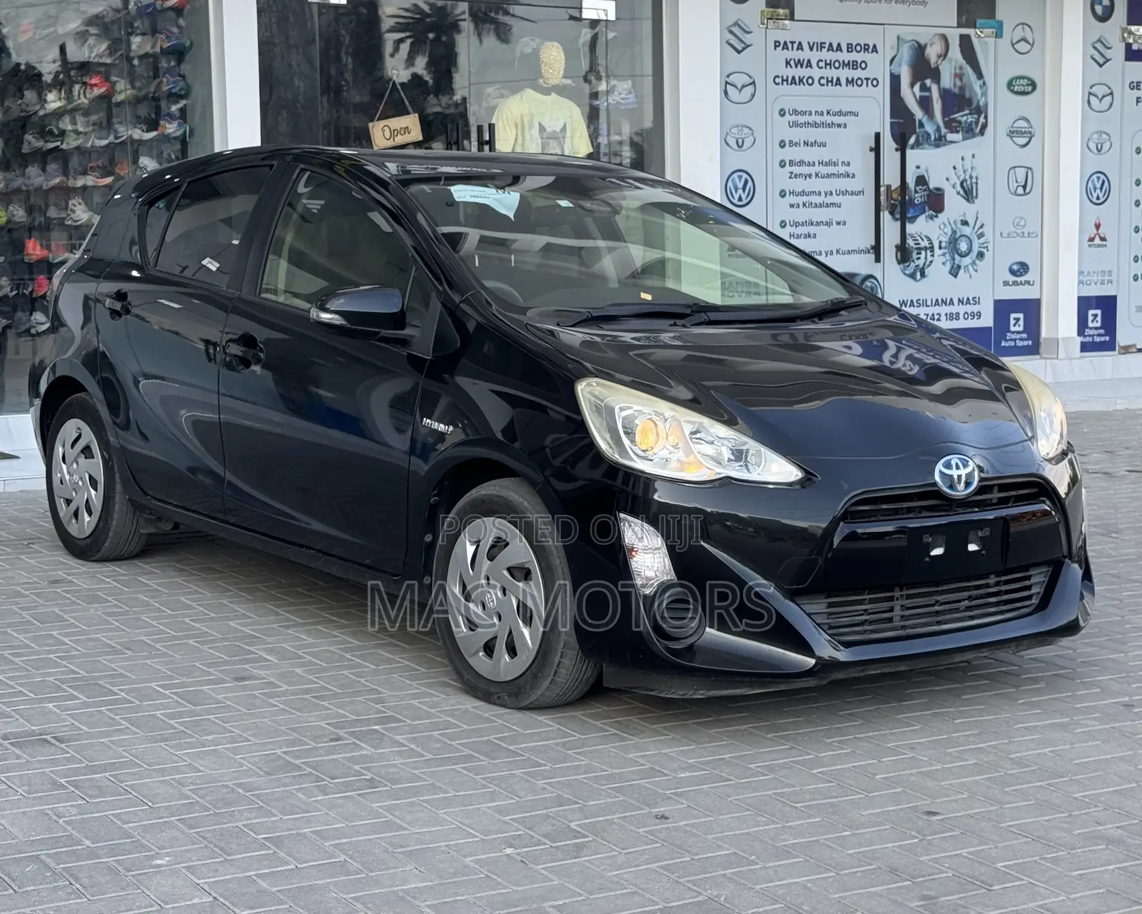 Toyota Aqua 2015 Black