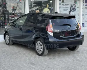 Toyota Aqua 2015 Black
