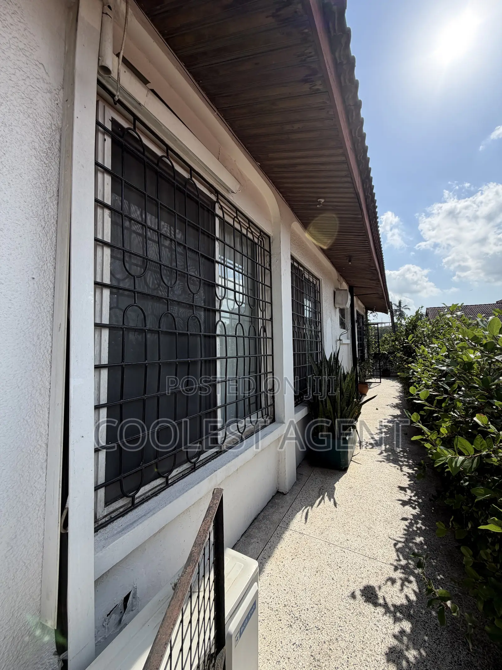 6bdrm Duplex in Coolest Estate, Kijitonyama for sale