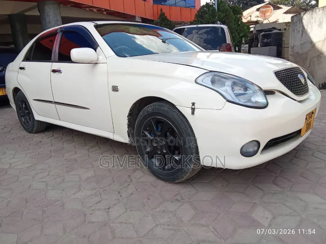 Toyota Verossa 2001 White