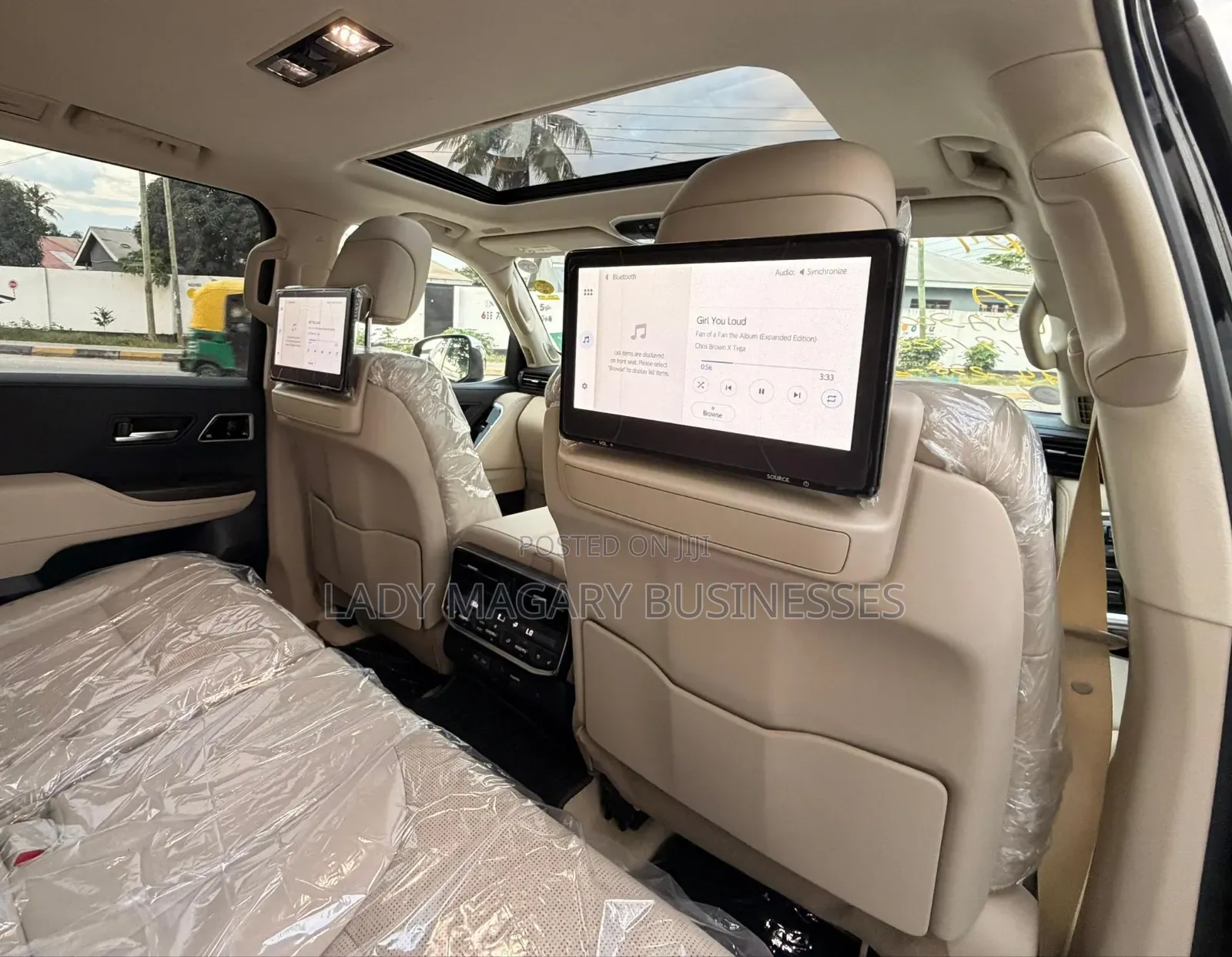 New Toyota Land Cruiser LC300 2025 Black