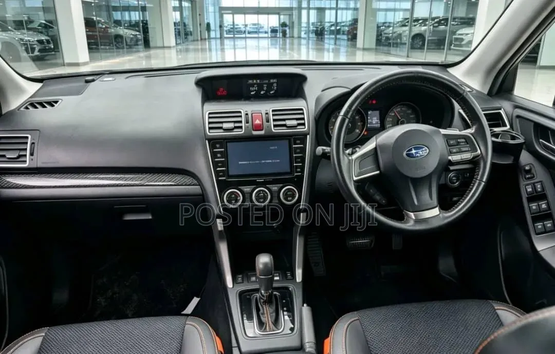 Subaru Forester 2017 Gray