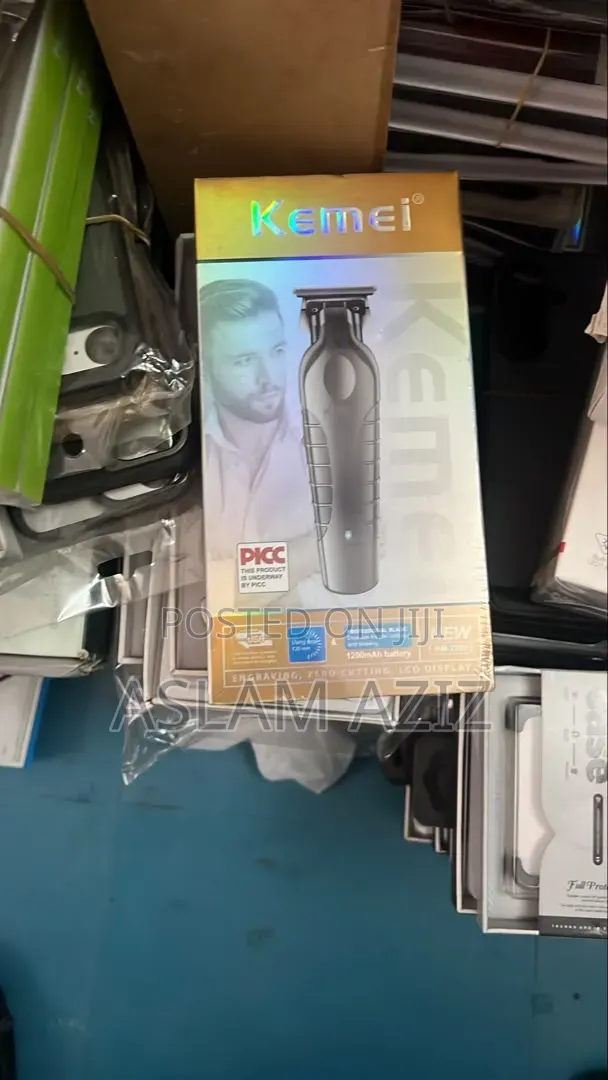 Kemei Hair Trimmer / Clipper