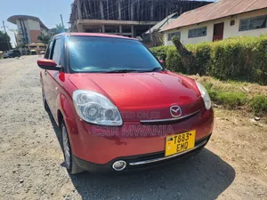 Mazda Verisa 2010 Red