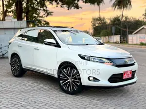 Toyota Harrier 2016 Pearl
