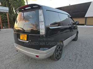 Toyota Noah 2004 Black