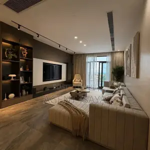 Furnished 1bdrm Penthouse in Oyster Bay for rent