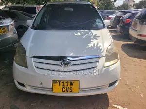 Toyota Corolla Spacio 2003 White