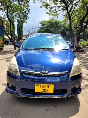 Toyota Wish 2005 Blue